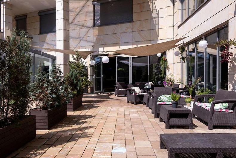Premium Apartment For Old Town & Jewish Quarter - Balcony Plus Pool Onsite Краків Екстер'єр фото